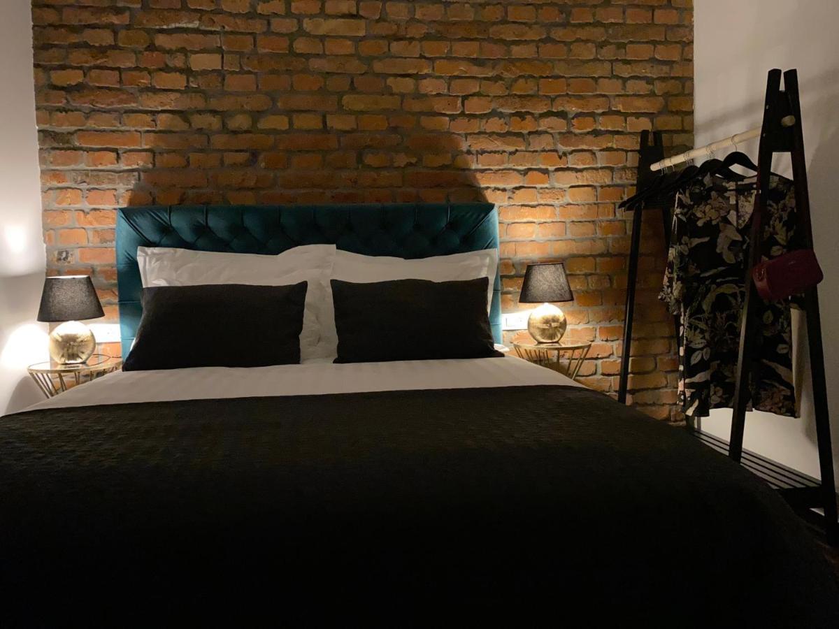 זאגרב Brickwall Apartments מראה חיצוני תמונה